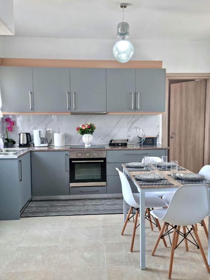 Dionysia Apartments Livadia  ภายนอก รูปภาพ