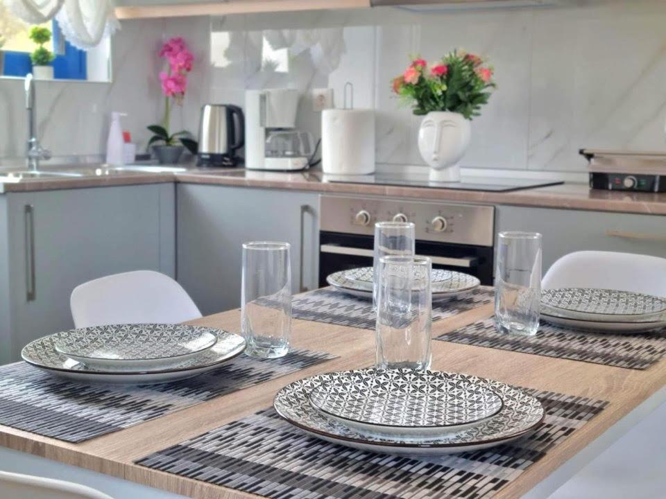Dionysia Apartments Livadia  ภายนอก รูปภาพ