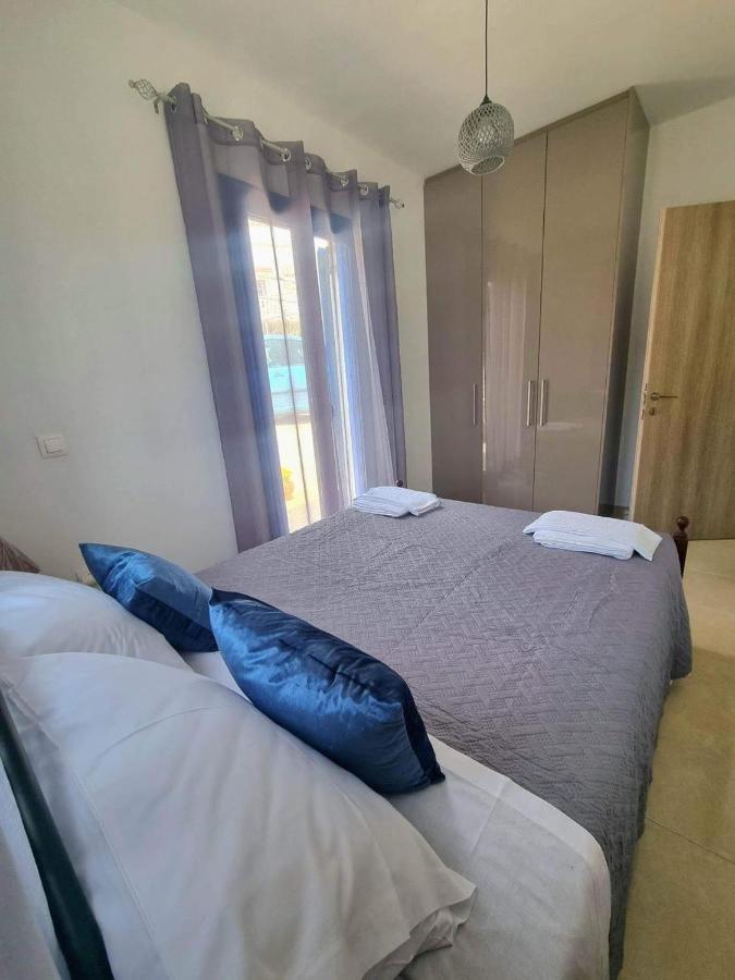 Dionysia Apartments Livadia  ภายนอก รูปภาพ